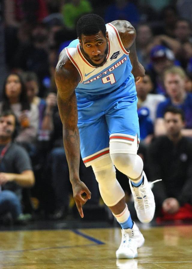 赛后萨克拉门托国王调整名单以备NBA总决赛;防线松动环节打磨;压力陡增;细节决定成败的简单介绍 赛后萨克拉门托国王调整名单以备NBA总决赛;防线松动环节打磨;压力陡增;细节决定成败的简单介绍